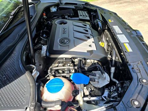 Used 2014 Volkswagen Passat TDI SEL Premium image 27