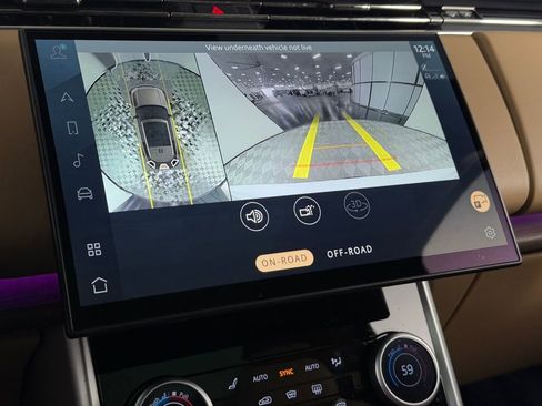 Used 2023 Land Rover Range Rover SE image 22