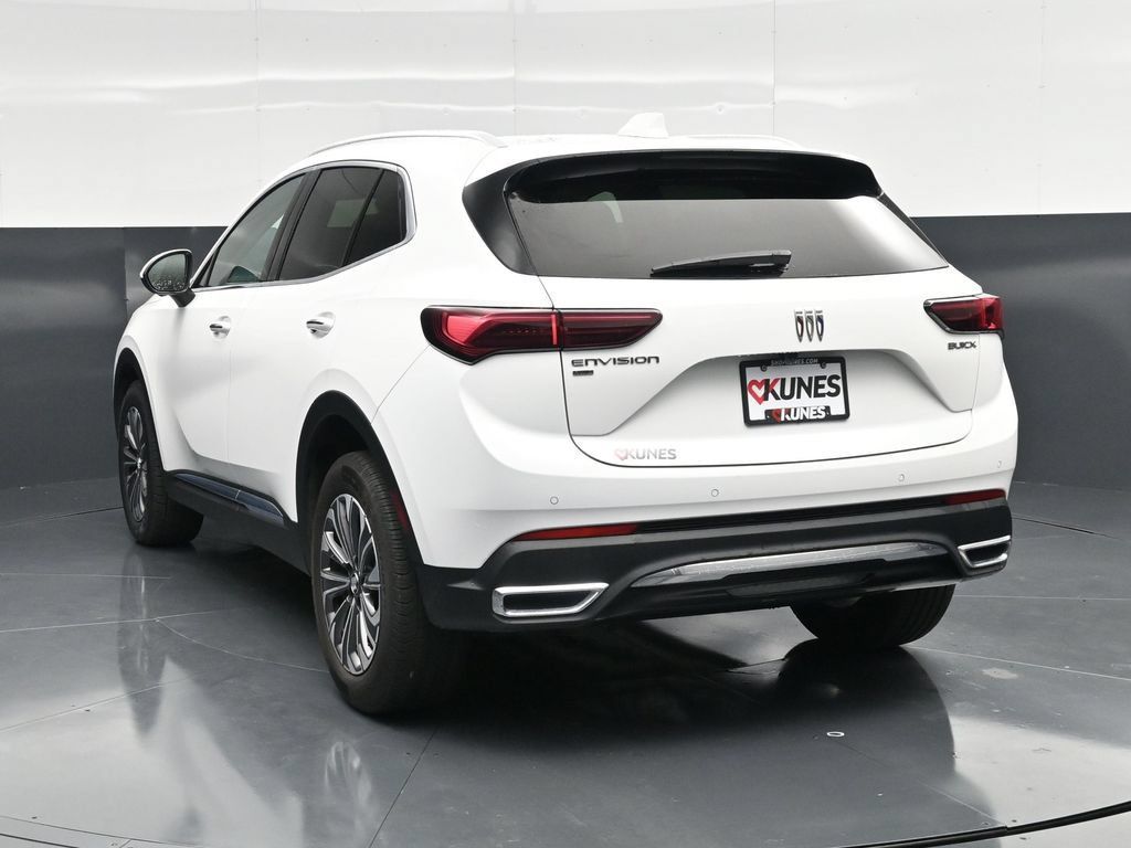Used 2024 Buick Envision Preferred AWD/4WD image 10