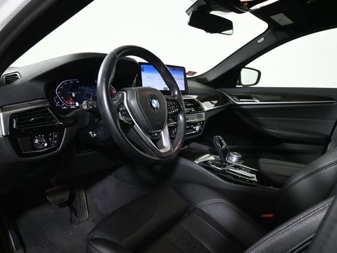 Used 2021 BMW 540i xDrive w/ Convenience Package AWD/4WD image 4