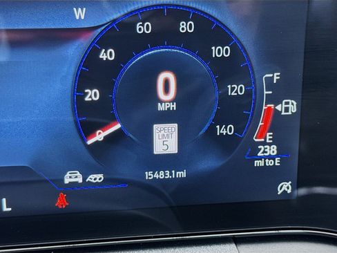Used 2025 Ford Mustang Premium RWD image 8