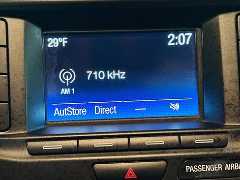 Used 2016 Ford Explorer XLT image 15