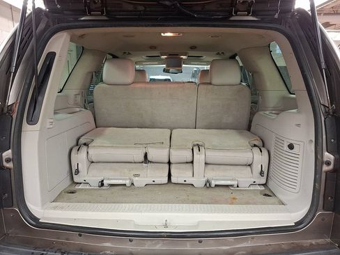 Used 2013 Chevrolet Tahoe LT w/ Luxury Package AWD/4WD image 26