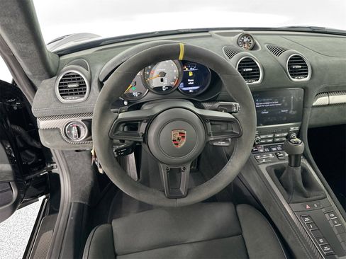 Certified 2024 Porsche 718 Cayman GT4 RS image 20