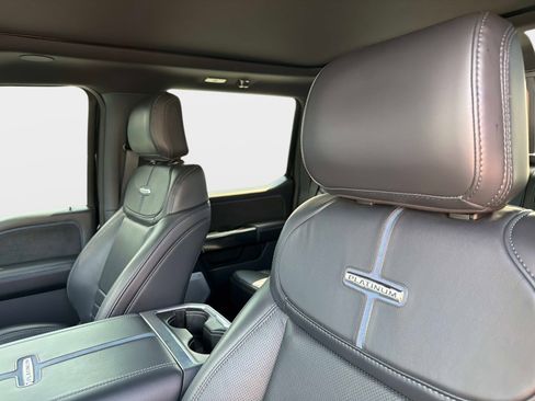 Used 2025 Ford F250 Platinum image 40