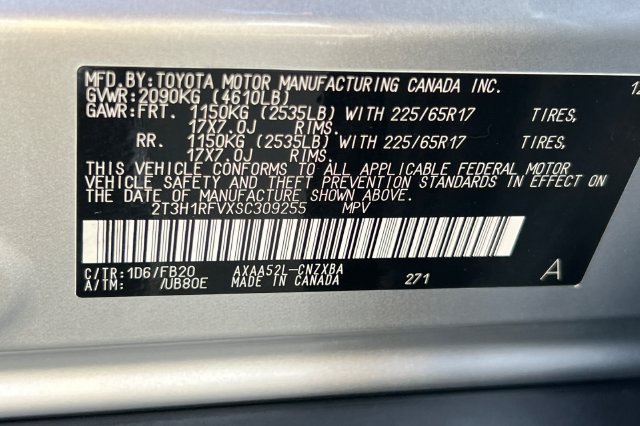 Used 2025 Toyota RAV4 LE FWD image 34