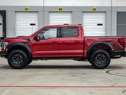 Used 2025 Ford F150 Raptor w/ Equipment Group 803A Raptor R AWD/4WD image 7