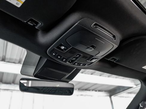Used 2020 Lincoln Navigator L Reserve RWD image 22
