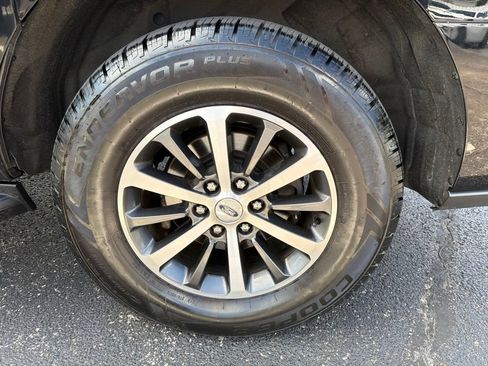 Used 2019 Ford Expedition Max XLT AWD/4WD image 11