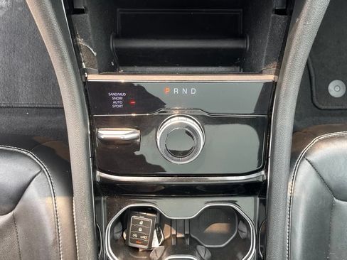 Used 2021 Jeep Grand Cherokee L Limited AWD/4WD image 26