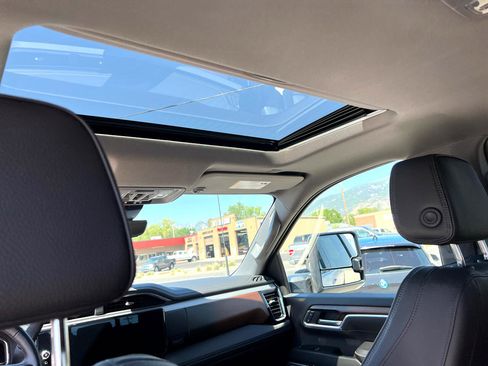 Used 2024 GMC Sierra 3500 Denali w/ Denali Reserve Package image 20