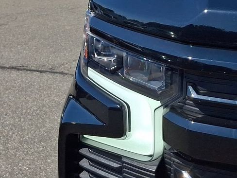 Used 2025 Chevrolet Silverado 1500 LT Trail Boss w/ Convenience Package II AWD/4WD image 30