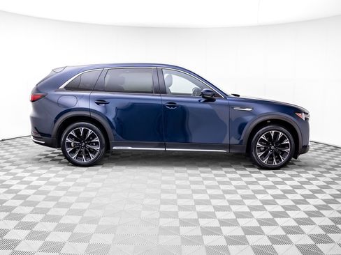 Used 2024 MAZDA CX-90 Plug-In Hybrid w/ Premium Plus AWD/4WD image 6