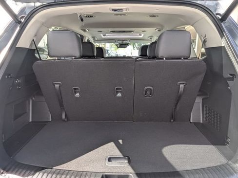 Used 2025 Kia Telluride S FWD image 29