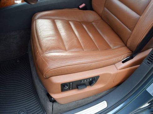 Used 2004 Volkswagen Touareg V10 TDI AWD/4WD image 42