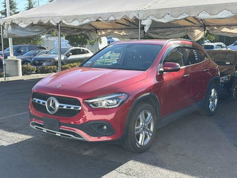 Used 2022 Mercedes-Benz GLA 250 4MATIC image 2