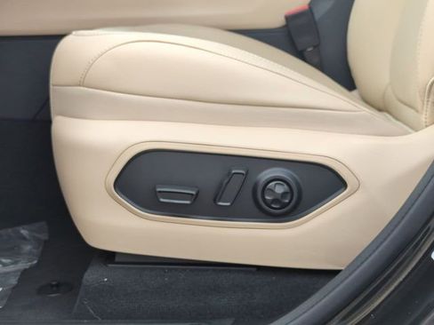 Used 2024 Jeep Grand Cherokee Limited 4xe w/ Luxury Tech Group II image 20