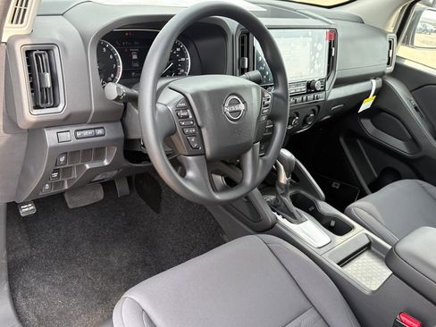 New 2026 Nissan Frontier S image 9
