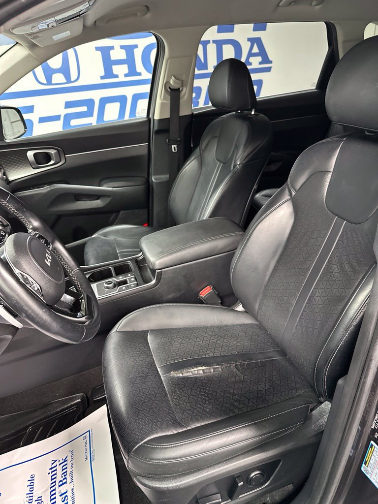 Used 2022 Kia Sorento S AWD/4WD image 7