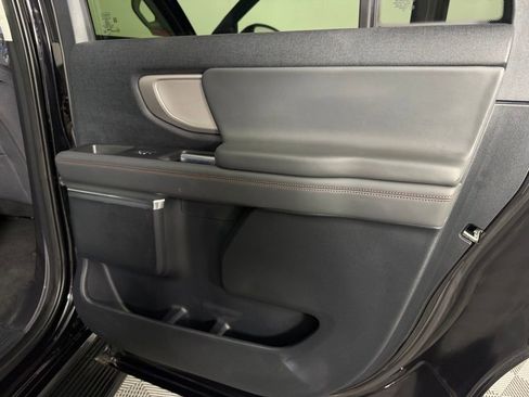 Used 2025 Ford Expedition Max Active RWD image 27