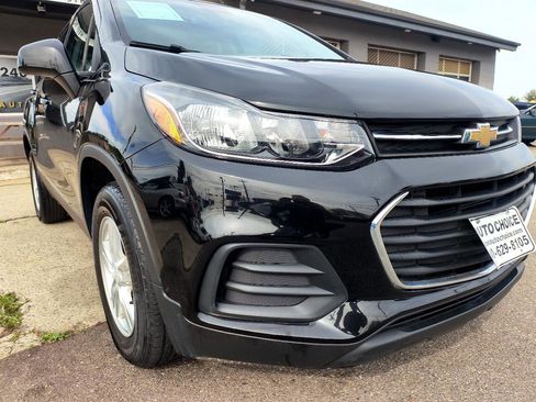 Used 2020 Chevrolet Trax LS image 26