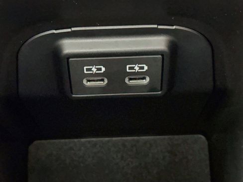 Certified 2025 Toyota RAV4 Limited w/ Advanced Technology Package AWD/4WD image 36