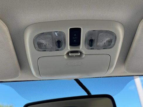 Used 2011 Ford Escape XLT w/ 203A Rapid Spec Order Code FWD image 20