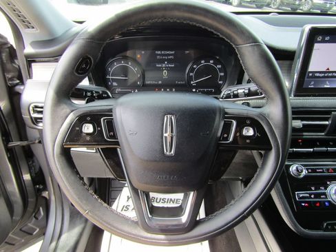 Used 2022 Lincoln Corsair AWD w/ Equipment Group 101A image 13