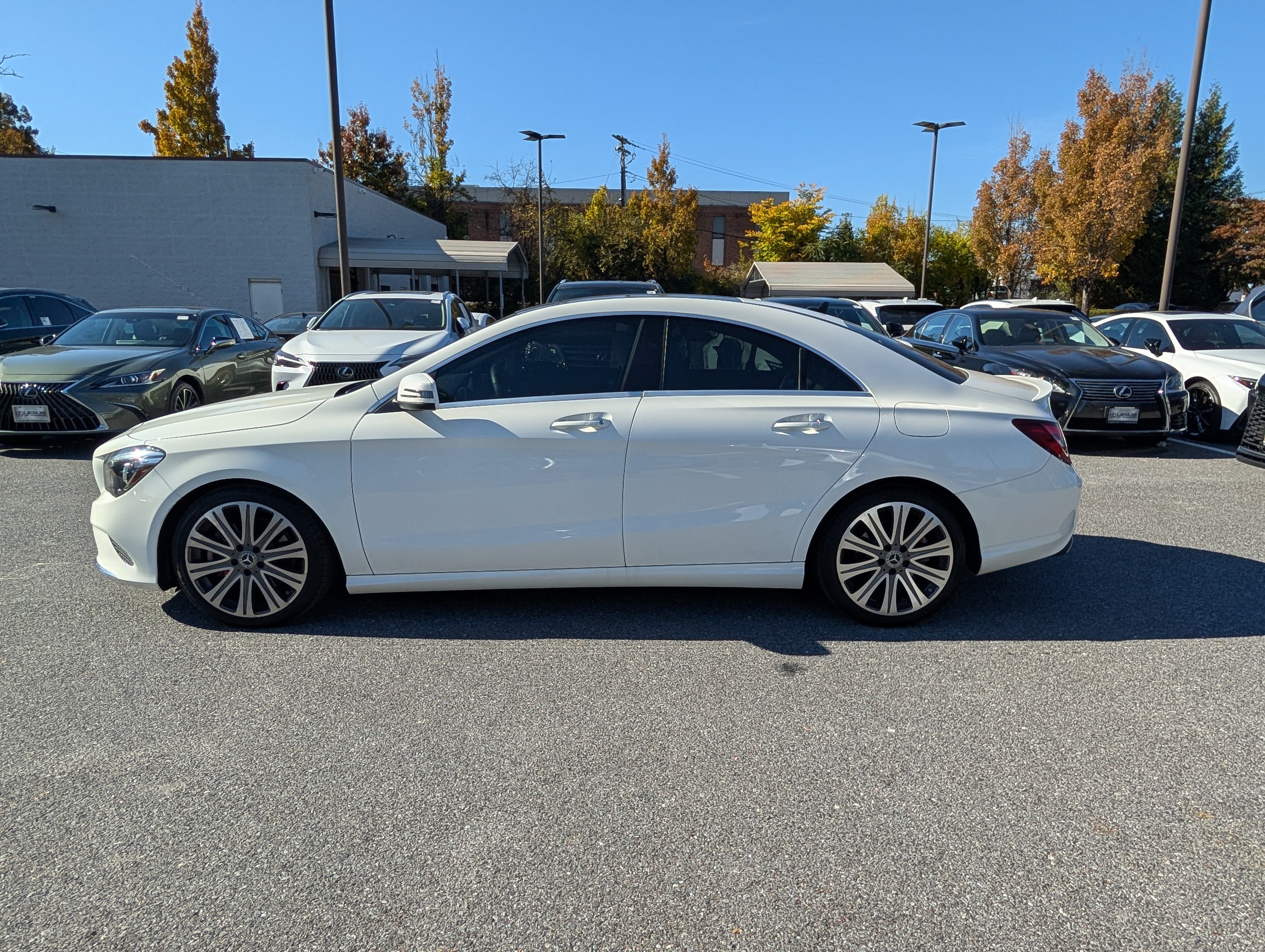 Used 2018 Mercedes-Benz CLA 250 4MATIC image 6