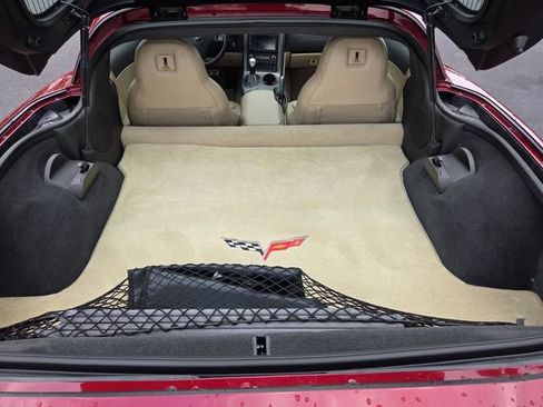Used 2007 Chevrolet Corvette Coupe w/ Preferred Equipment Group RWD image 12