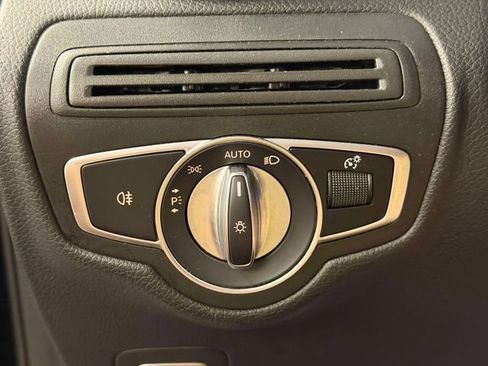 Certified 2020 Mercedes-Benz GLC 300 4MATIC Coupe image 21