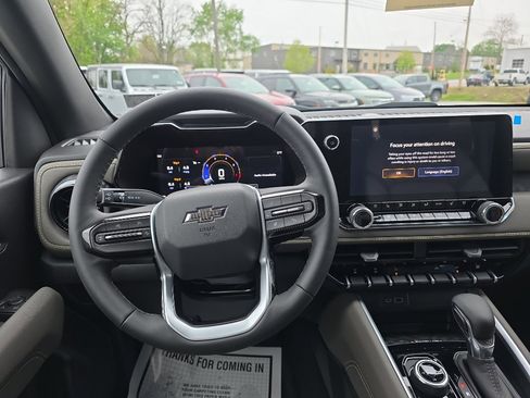 New 2026 Chevrolet Colorado ZR2 w/ ZR2 Bison Edition AWD/4WD image 25