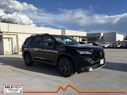 New 2025 Honda Pilot TrailSport