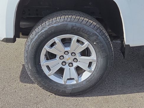 Certified 2019 Chevrolet Colorado LT image 7