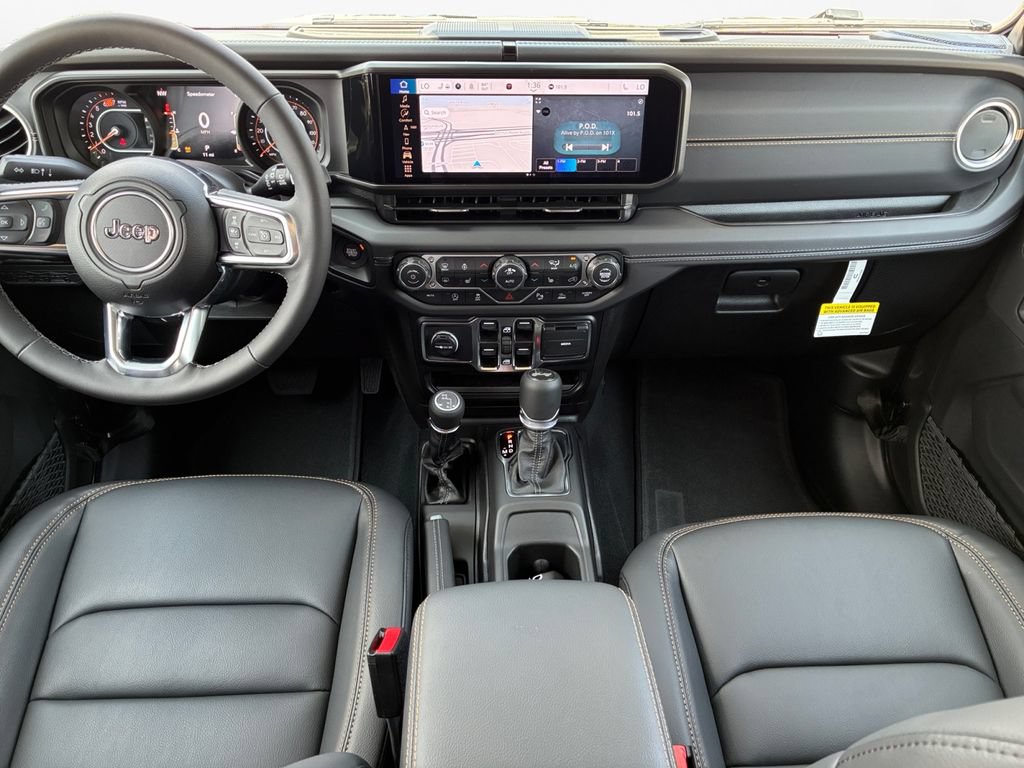New 2026 Jeep Wrangler Unlimited Sahara AWD/4WD image 20