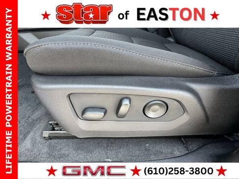 New 2026 GMC Canyon Elevation w/ Convenience Package image 12