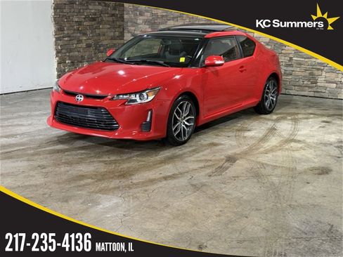 Used 2015 Scion tC image 1