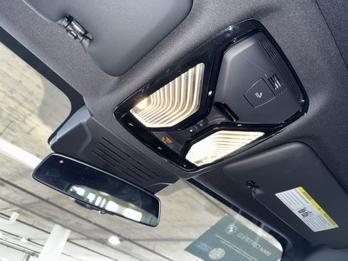 Used 2025 BMW X5 xDrive40i image 31