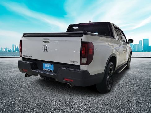 Used 2023 Honda Ridgeline Black Edition image 4