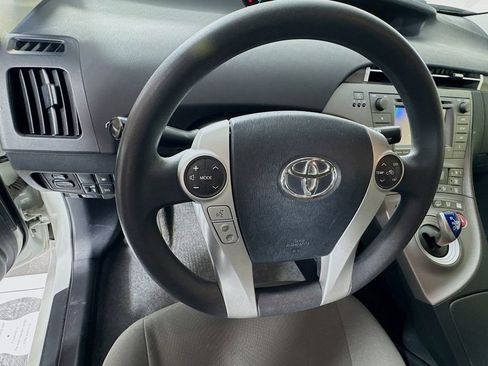 Used 2015 Toyota Prius Prime Plug-In Hybrid image 11