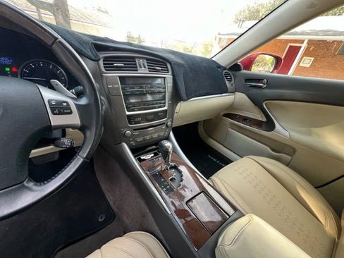 Used 2012 Lexus IS 250 image 8