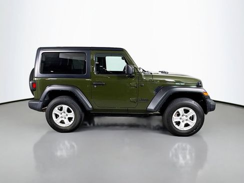 Used 2022 Jeep Wrangler Sport AWD/4WD image 4