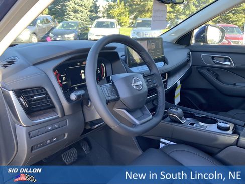 New 2026 Nissan Rogue Platinum w/ Platinum Premium Package image 6