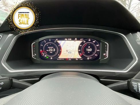 Used 2024 Volkswagen Tiguan SEL R-Line image 15