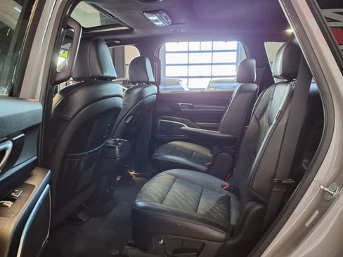 Used 2023 Kia Telluride SX Prestige X-Line AWD/4WD image 16