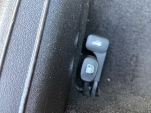 Used 2025 Kia K4 FWD image 46