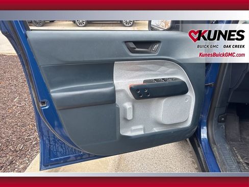 Used 2023 Ford Maverick XLT w/ XLT Luxury Package image 9