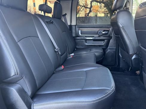 Used 2018 RAM 2500 Laramie w/ Sport Appearance Group AWD/4WD image 24