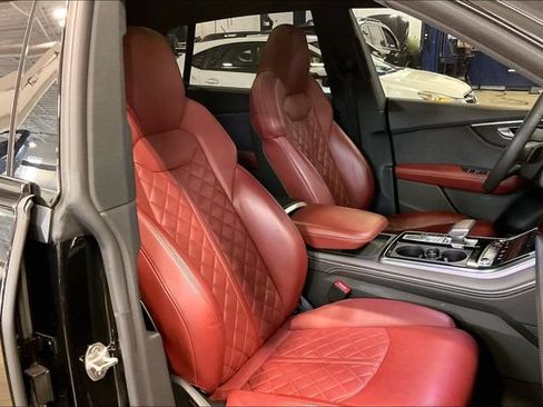 Certified 2024 Audi SQ8 Premium Plus w/ S Sport Package AWD/4WD image 7