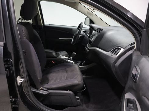Used 2013 Dodge Journey SXT FWD image 23